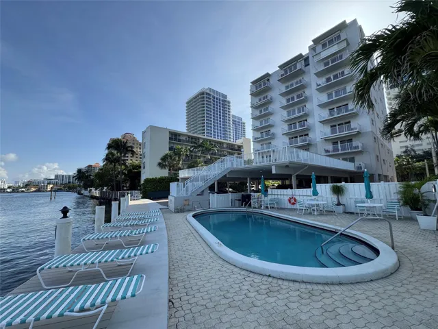 POOL ON INTRACOASTAL