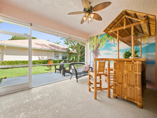 Screened Patio