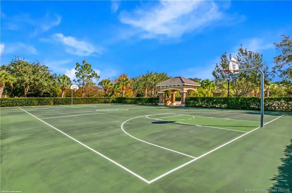 Property photo 35