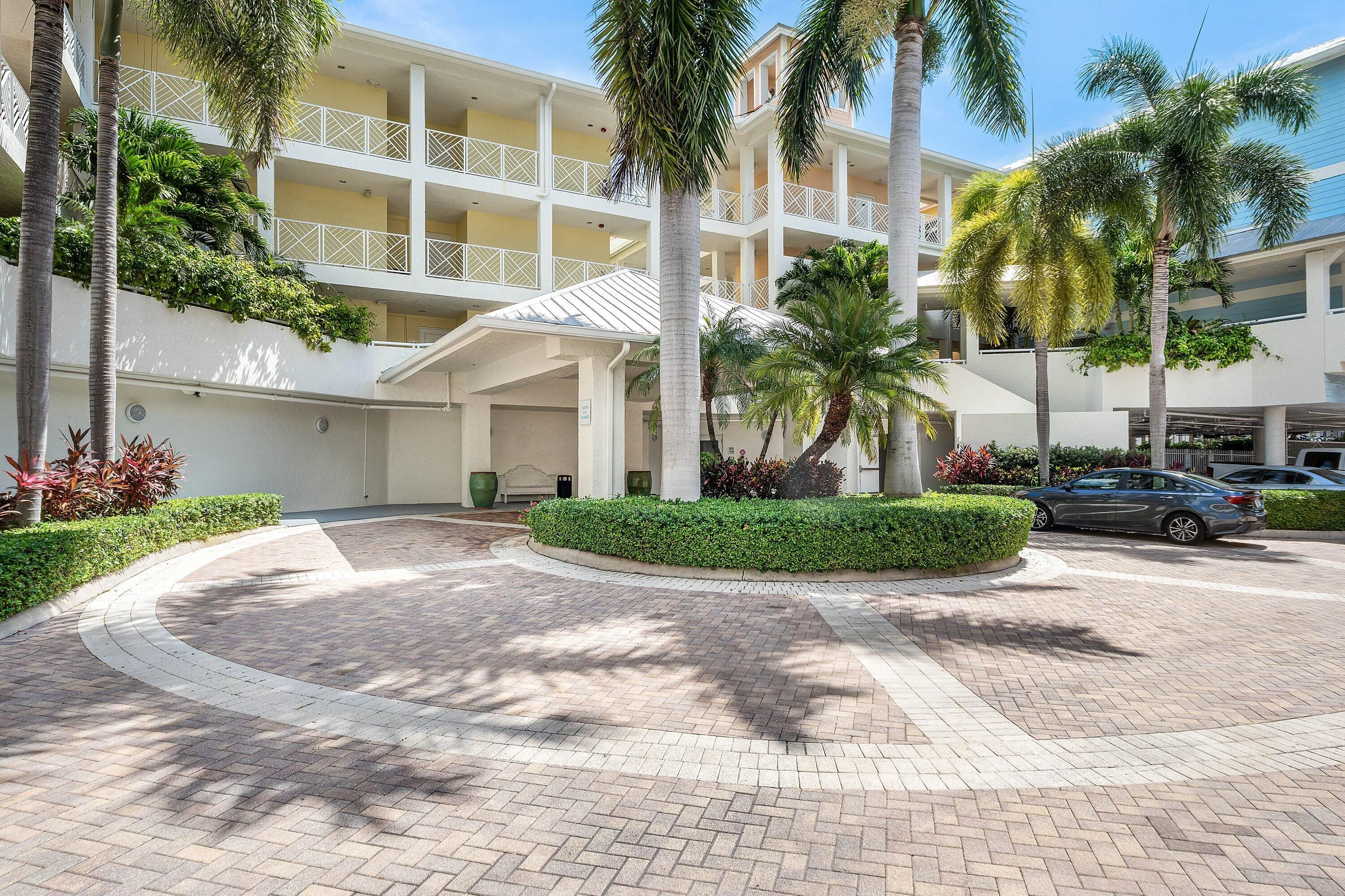 001-309EastOceanAvenue-103-Lantana-FL-33