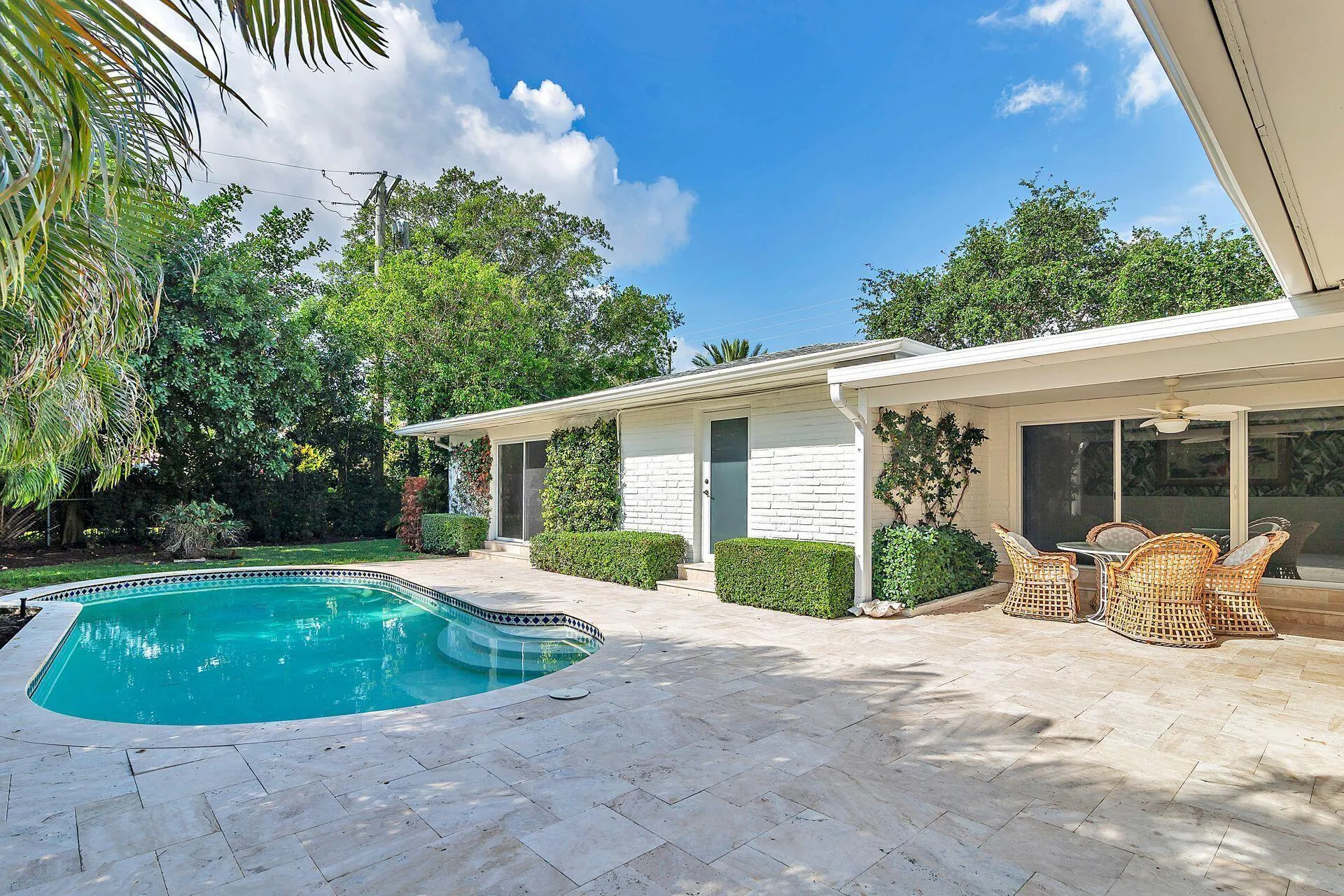 Pool/Loggia
