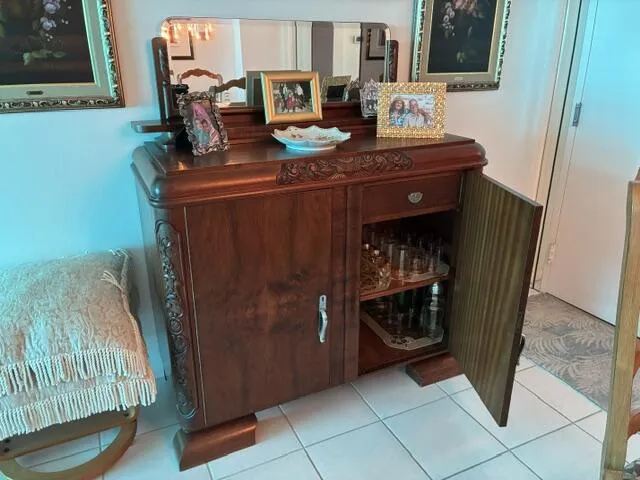 Dining Rm Bar cabinet