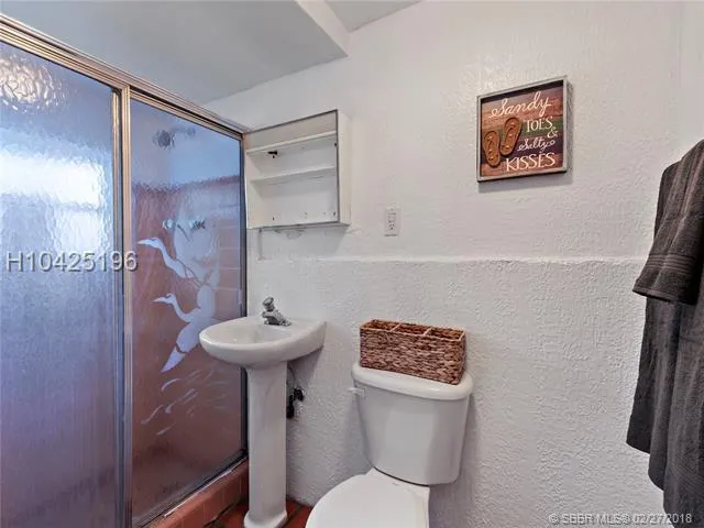 1404SHOWER