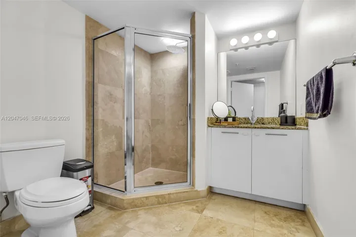 Downstairs​​‌​​​​‌​​‌‌​‌‌​​​‌‌​‌​‌​‌​​​‌​​ bathroom