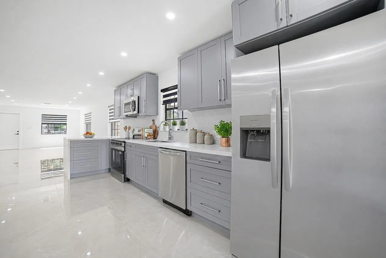Virtual Staging Hallway