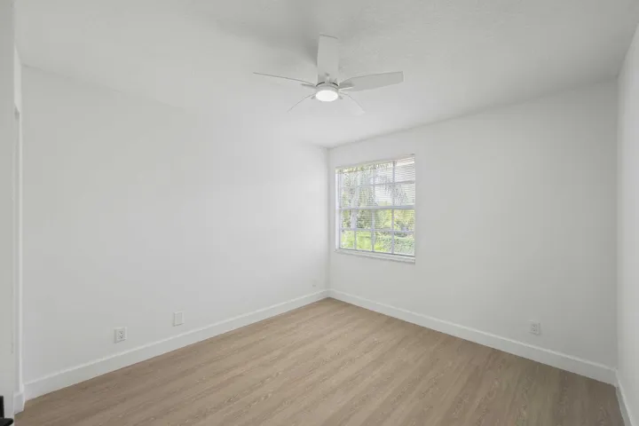 11614 NW 2nd Dr - 44.jpg-SMALL