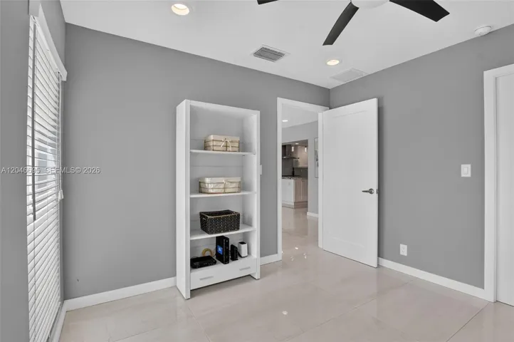 3rd bedroom / office