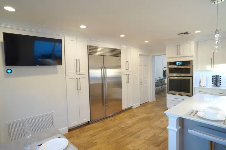 Kitchen V