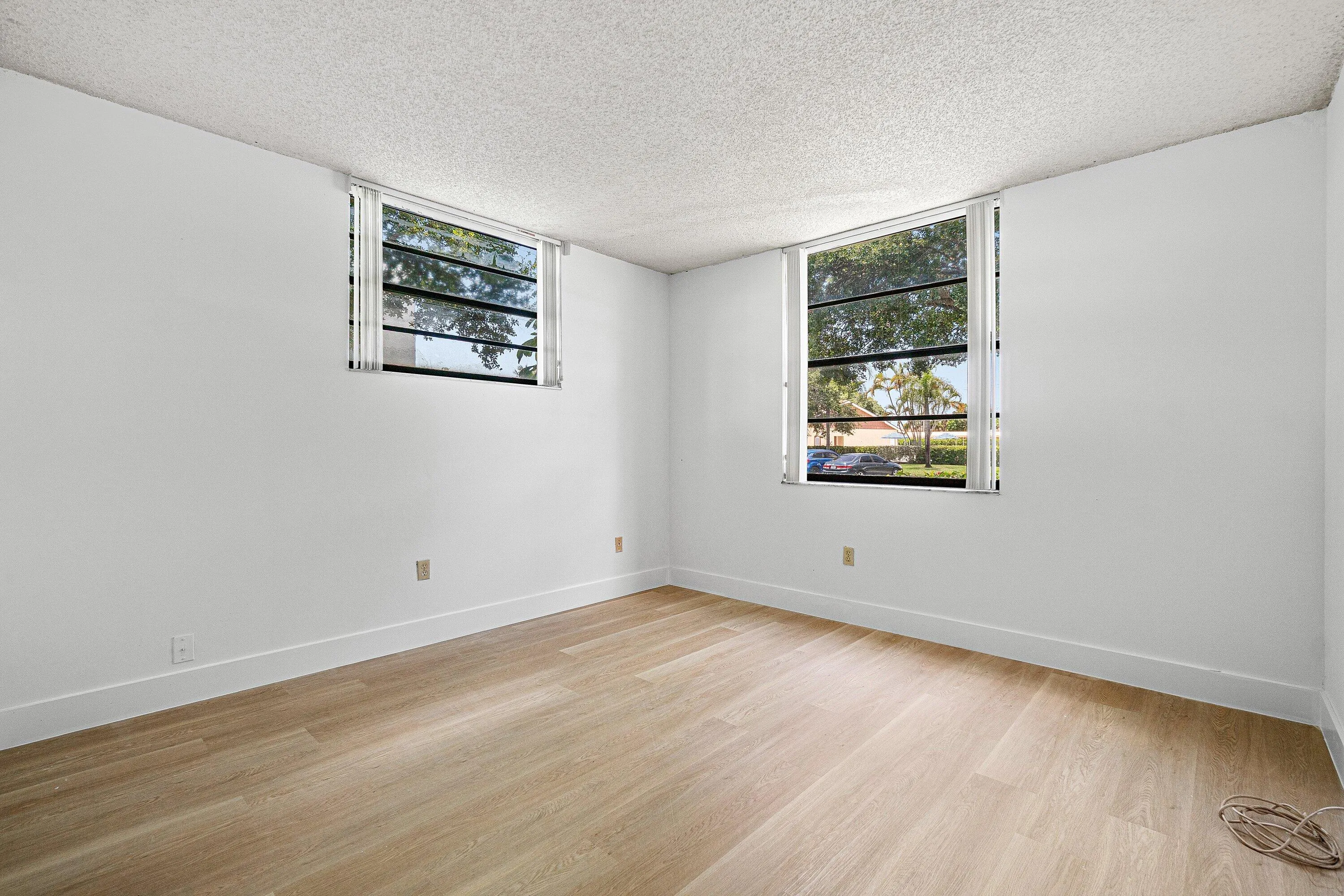 017-7380Northwest18thStreet-108-Margate-