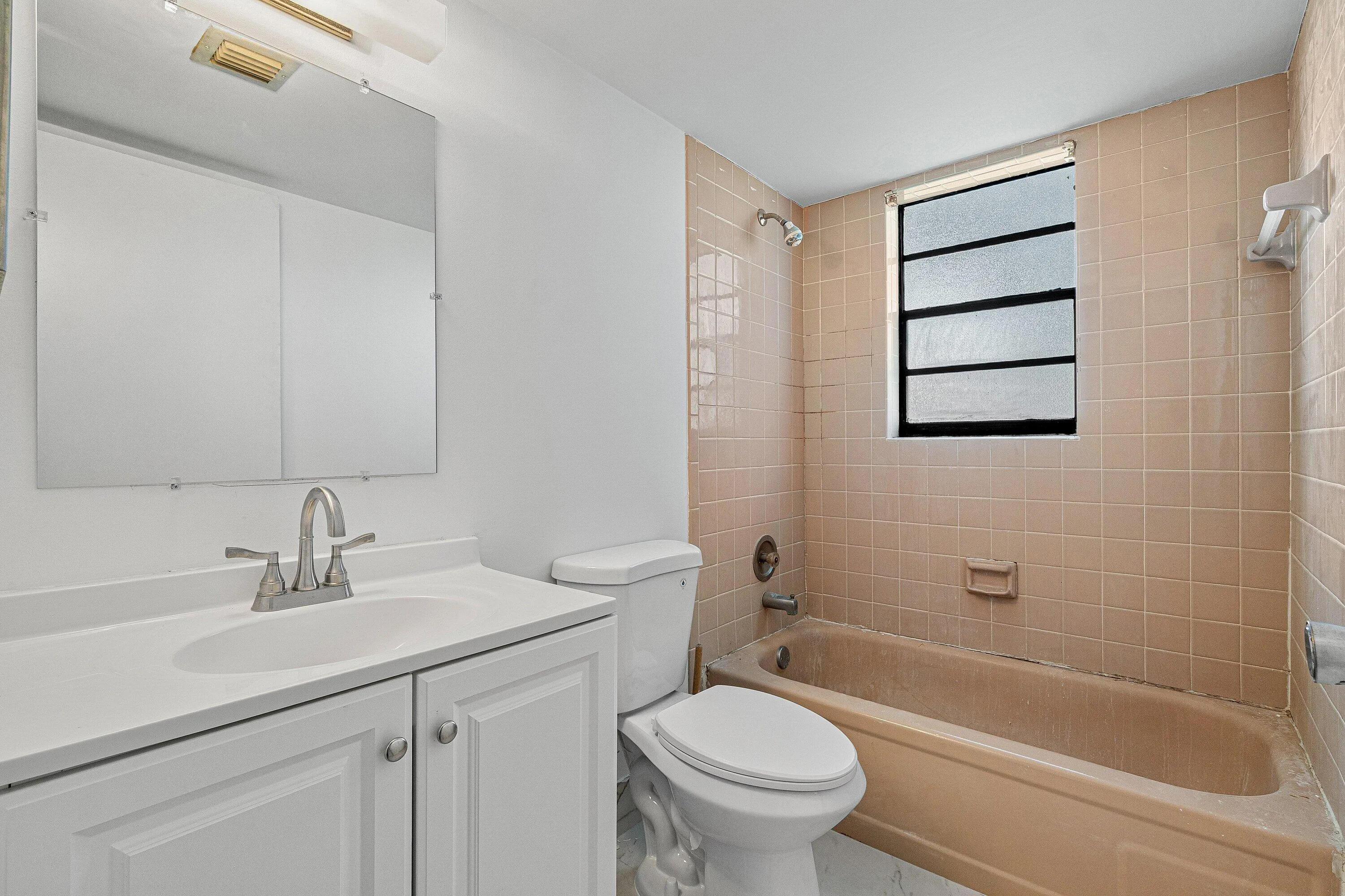 016-7380Northwest18thStreet-108-Margate-
