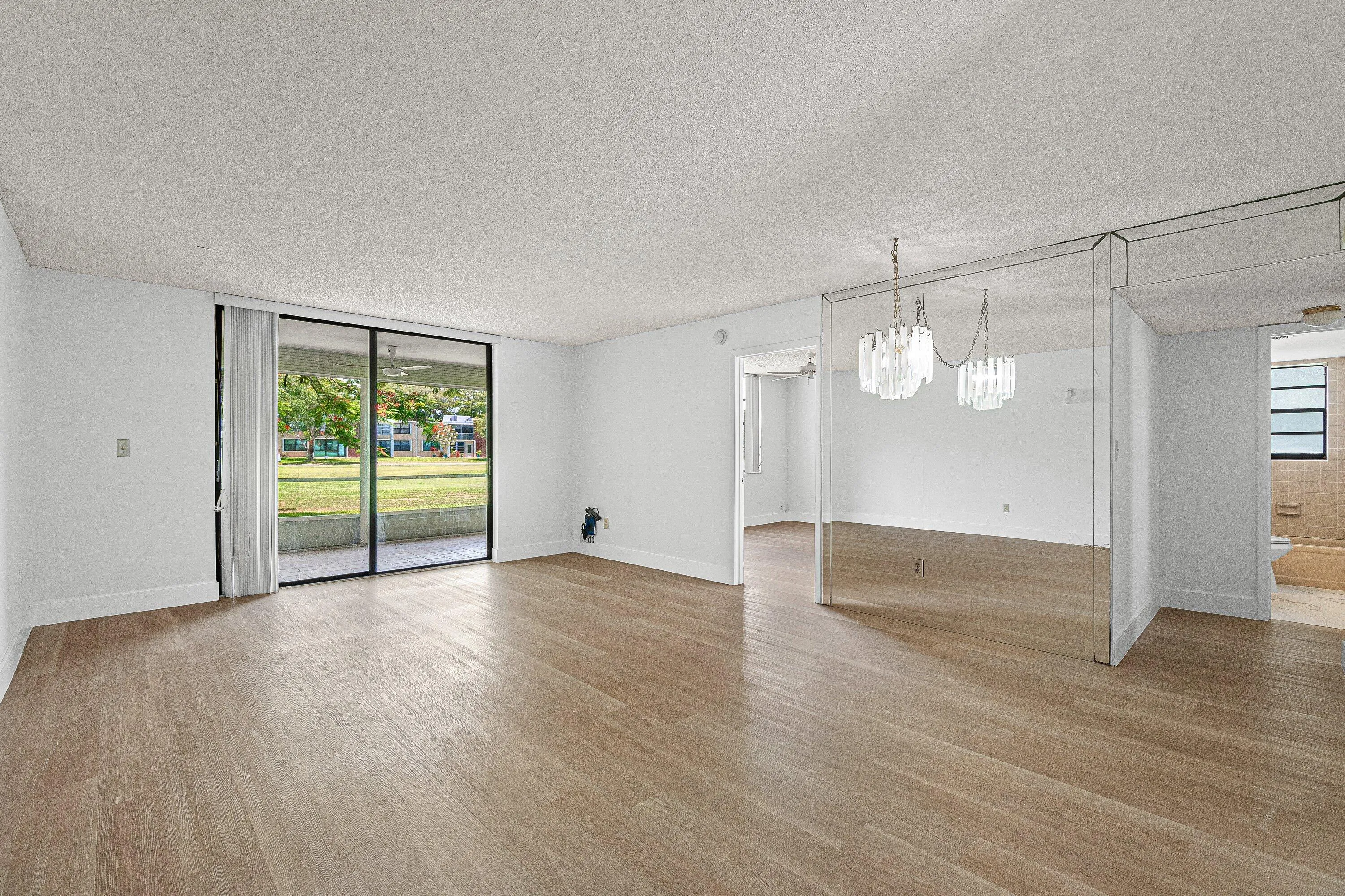 005-7380Northwest18thStreet-108-Margate-
