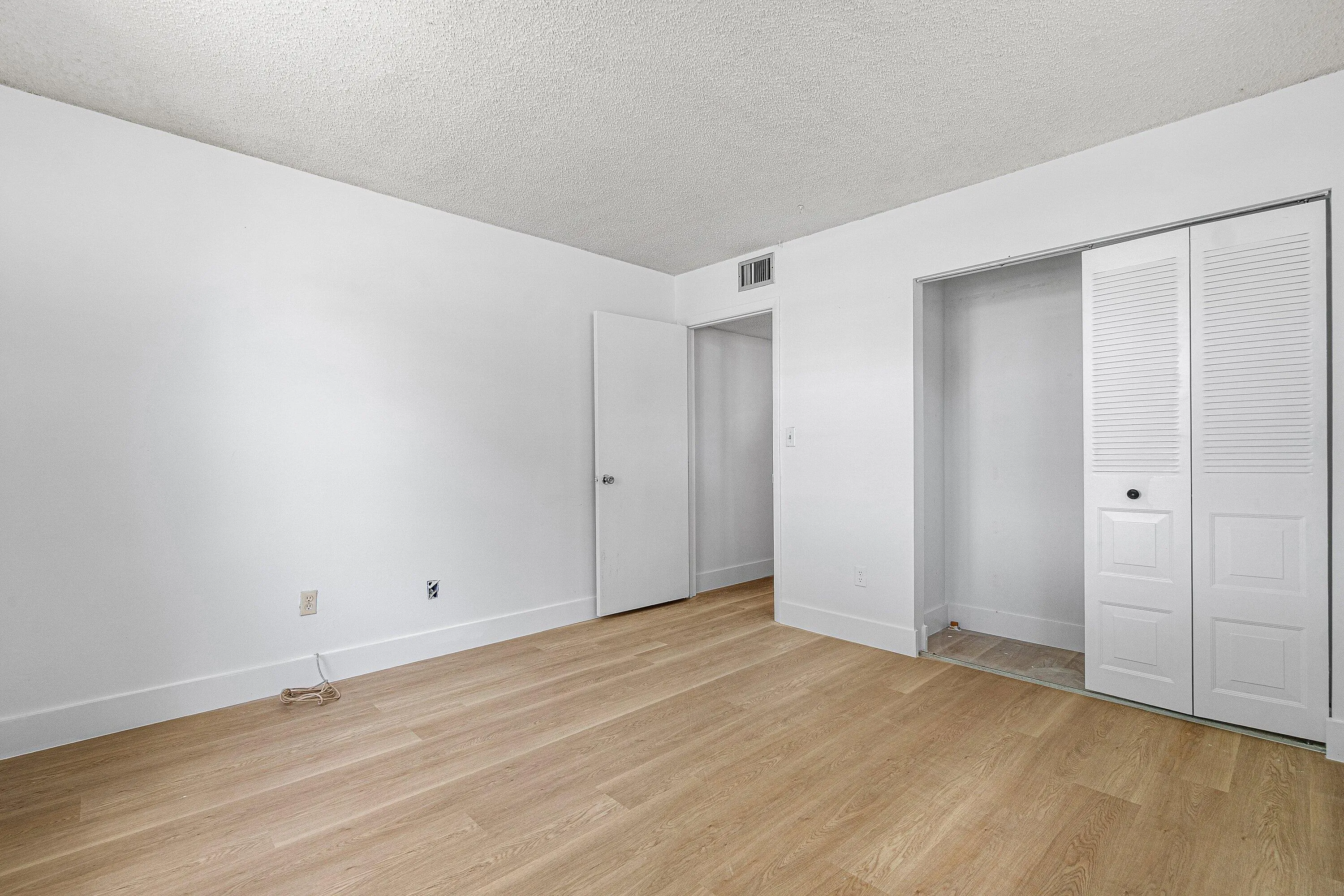 018-7380Northwest18thStreet-108-Margate-