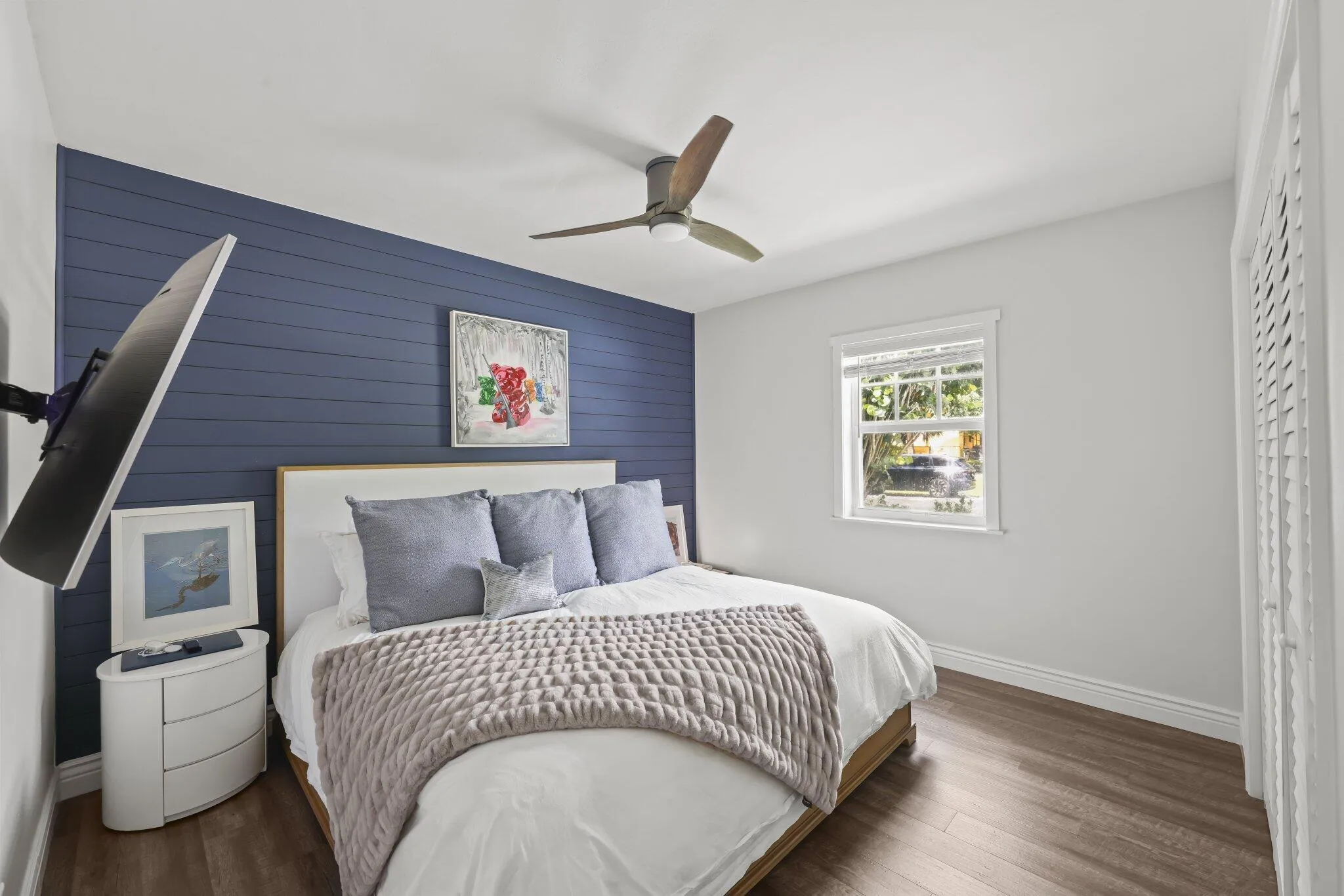 2205 West Pineridge Court - 63.jpg-SMALL