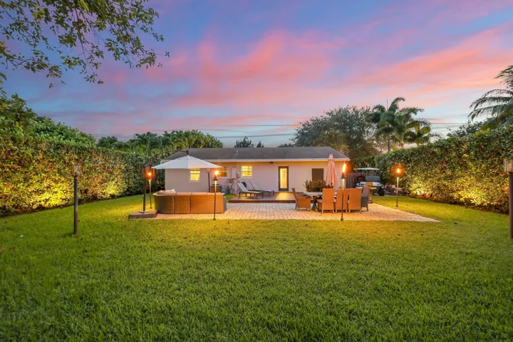 2205 West Pineridge Court - 10.jpg-SMALL
