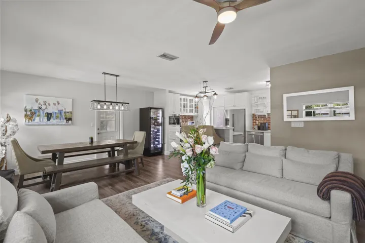 2205 West Pineridge Court - 51.jpg-SMALL