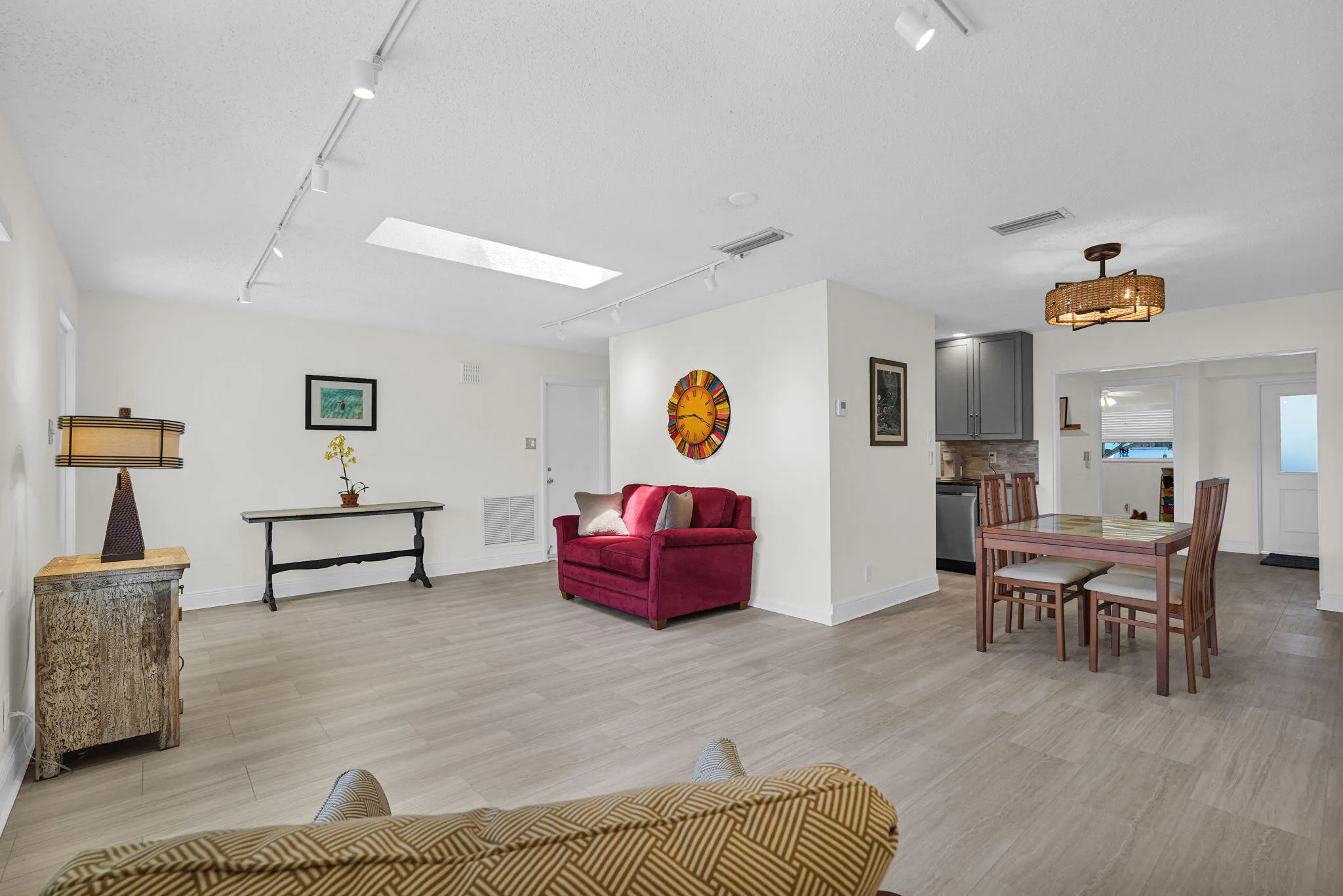 Living Room with dining