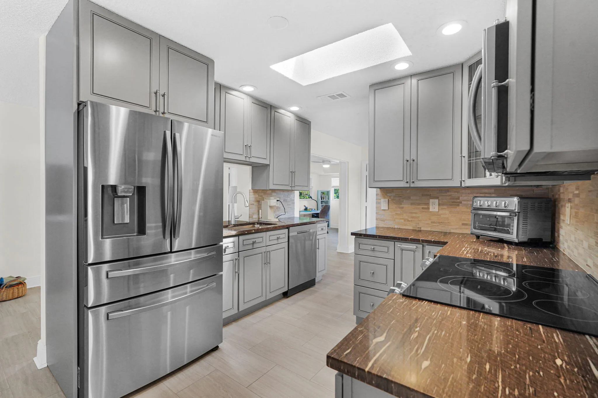 New kitchen
