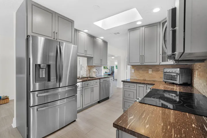 New kitchen