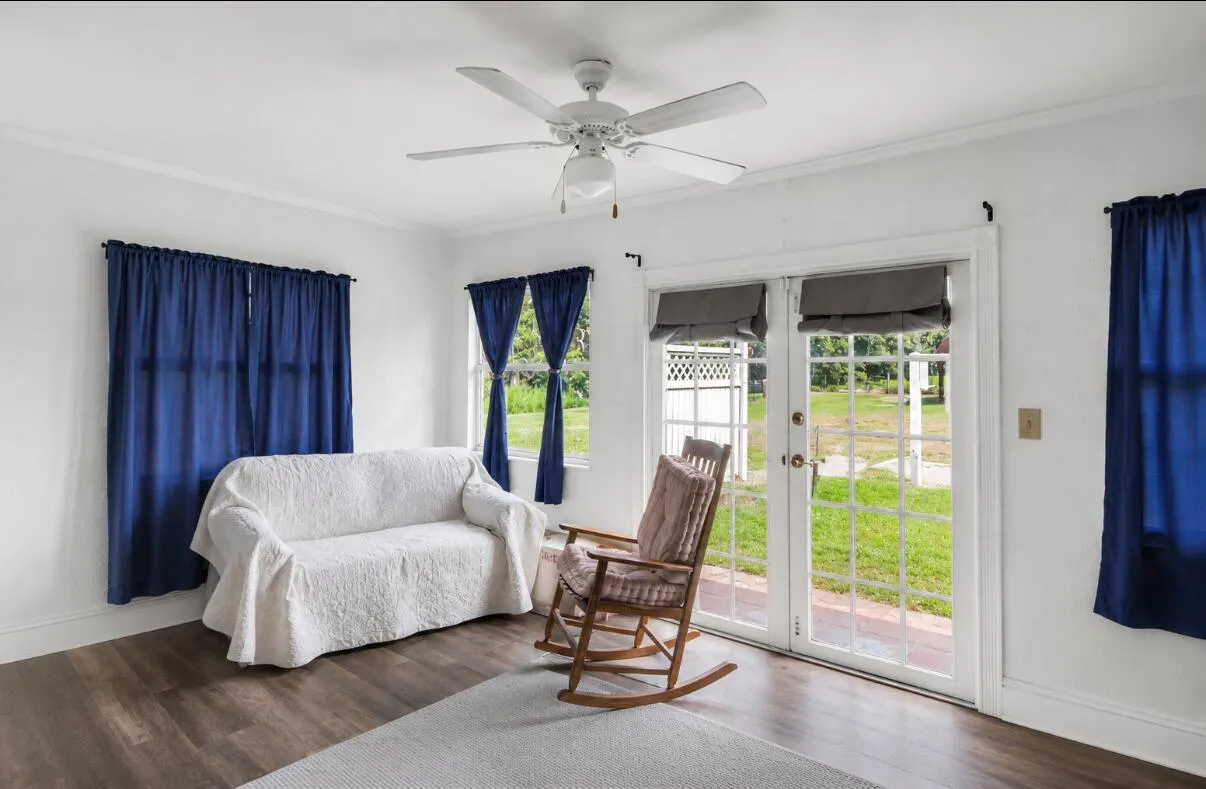 Property photo 23
