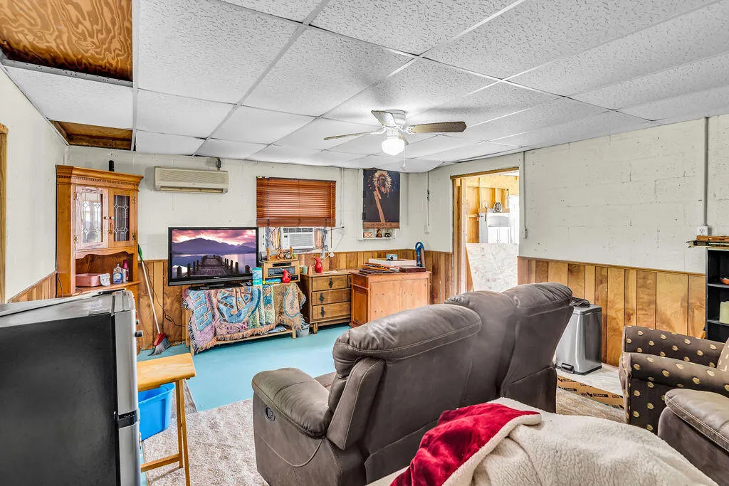 Property photo 42
