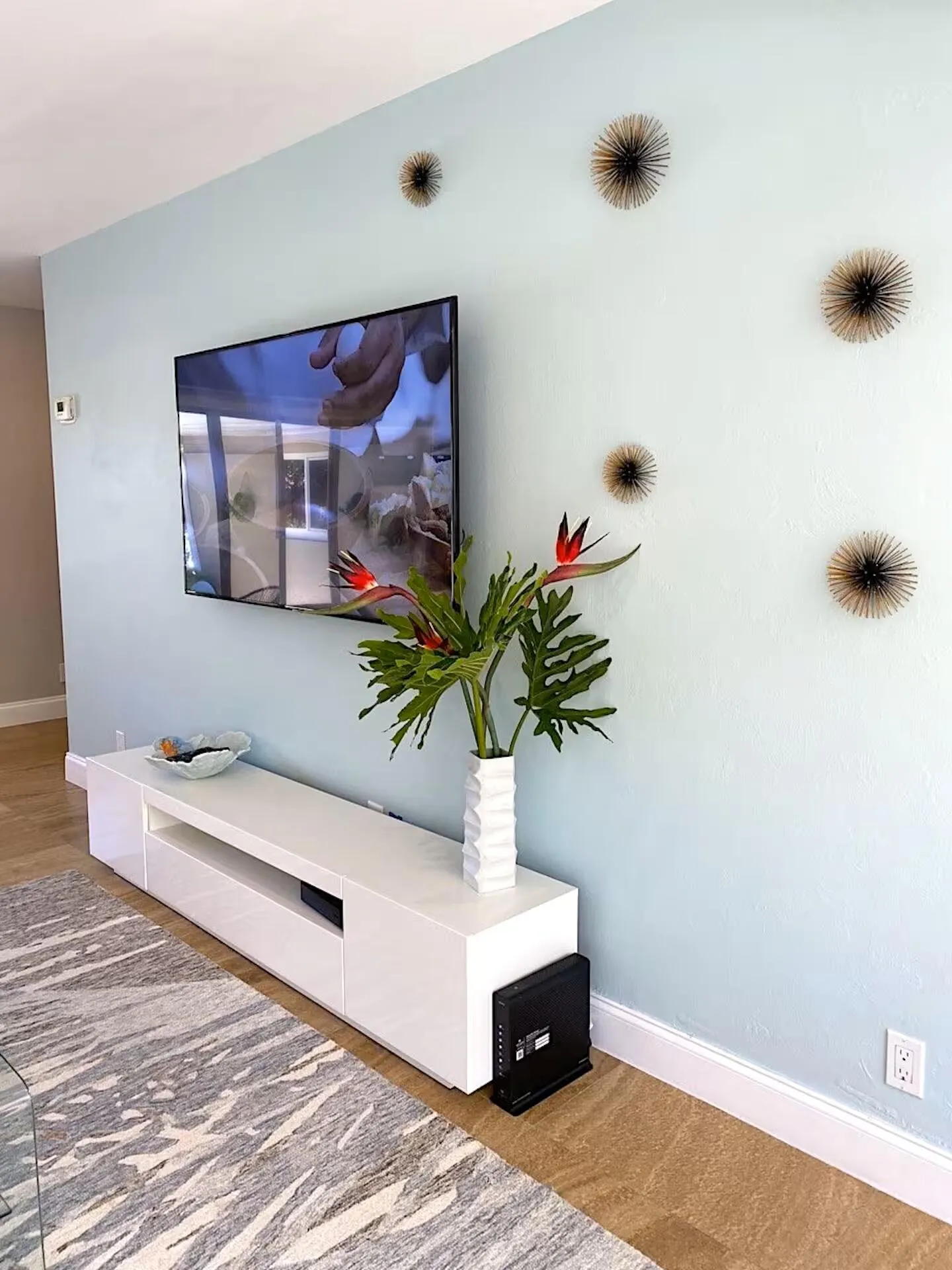 Living TV III