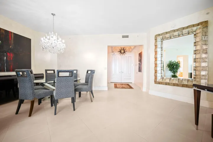 6-web-or-mls-16051-collins-ave-1902