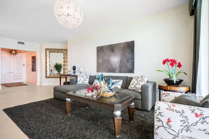 10-web-or-mls-16051-collins-ave-1902
