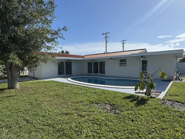 28-sw-9th-ave-boca-pool-addison-mizner