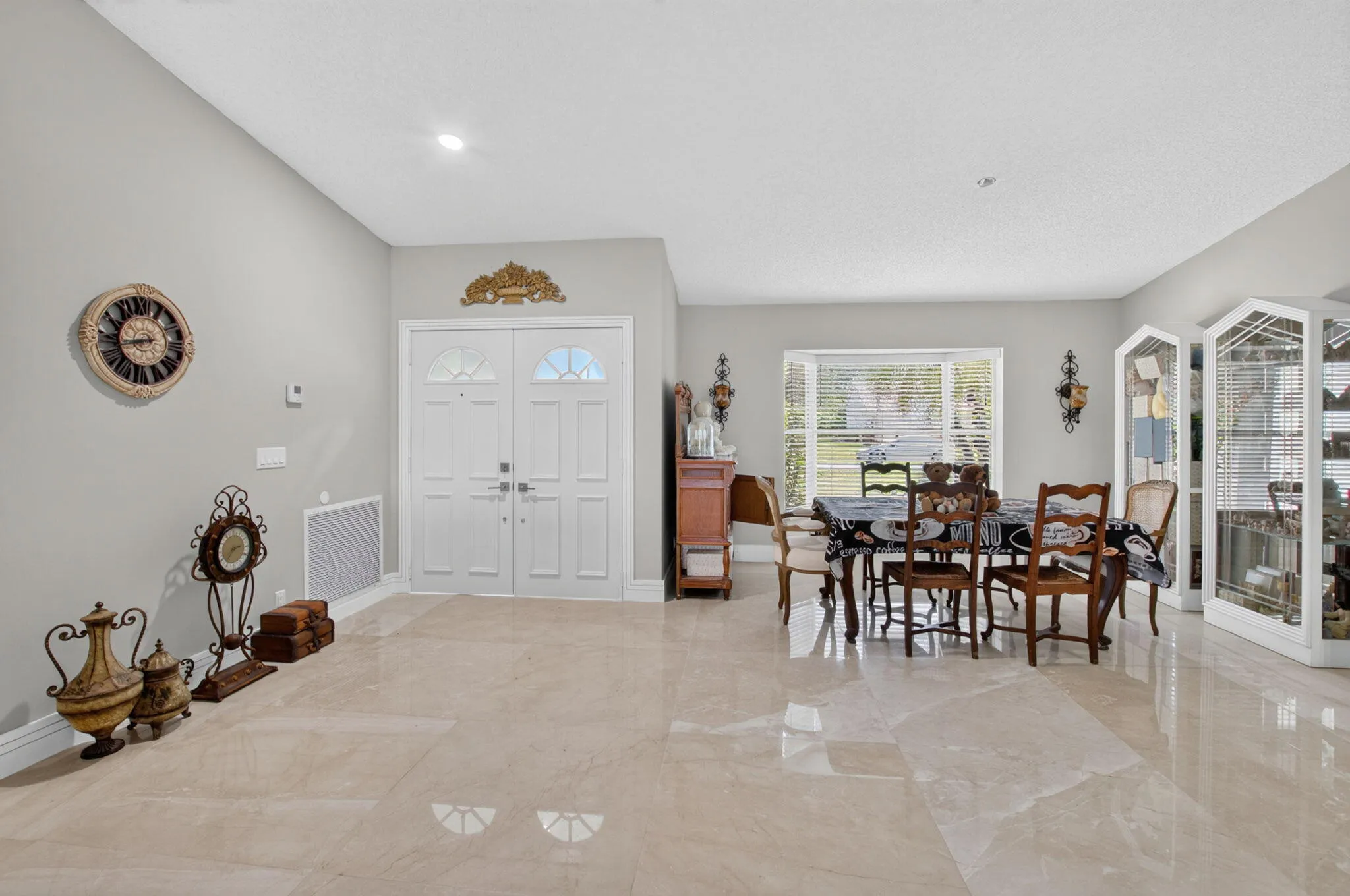 Entry, Bay window & Formal dining