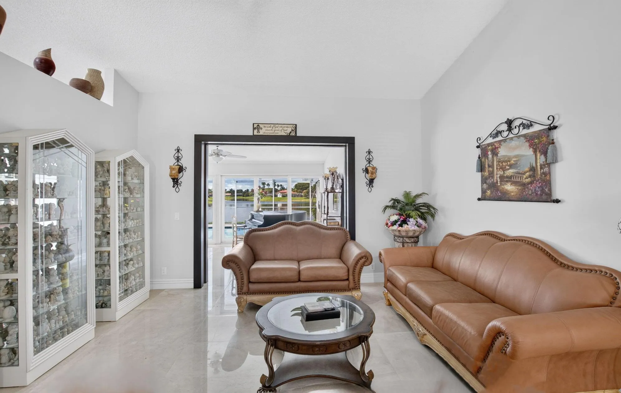 Living room view to pool & lake