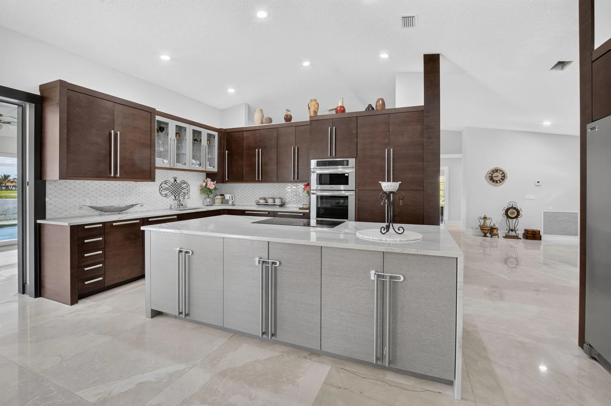 Remodeled kitchen with cook island