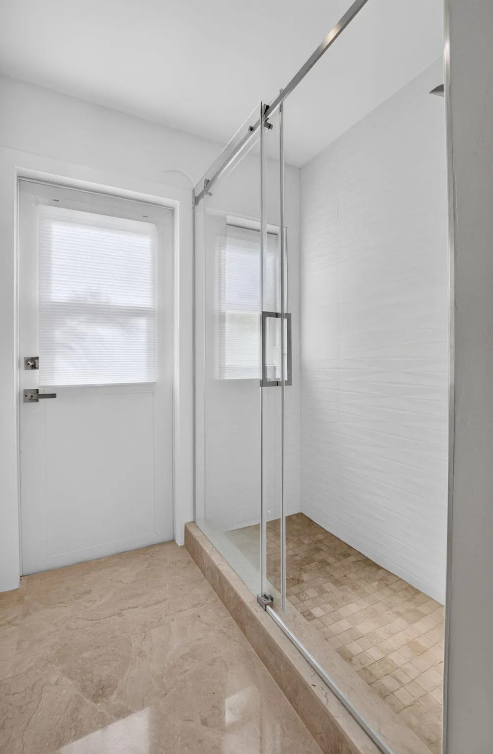 walk in shower 3rd bath