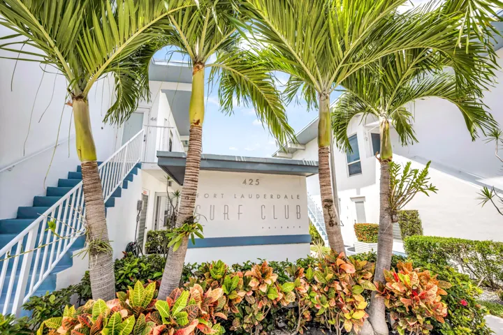 425 BAYSHORE DR #15-1