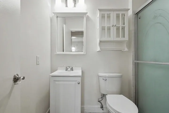 Bathroom 2