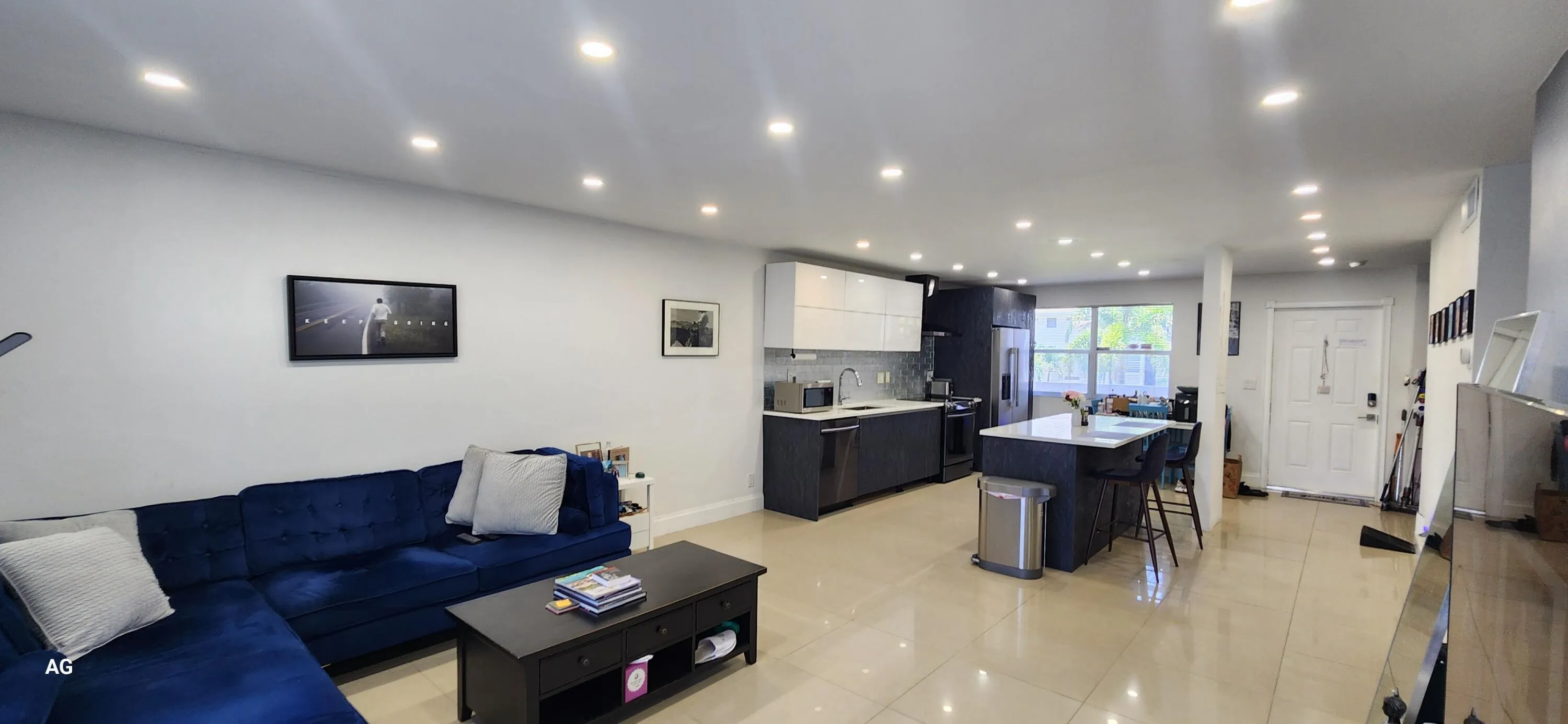 Modern light and bright open concept living and dining area