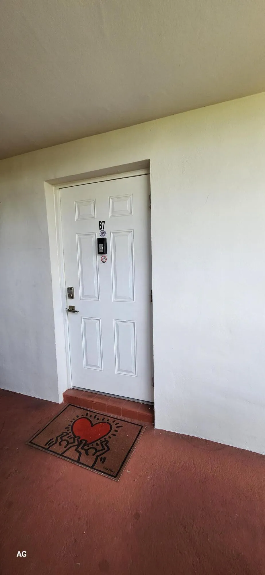 B7 is a Corner unit on the 2nd floor of elevator building 20
