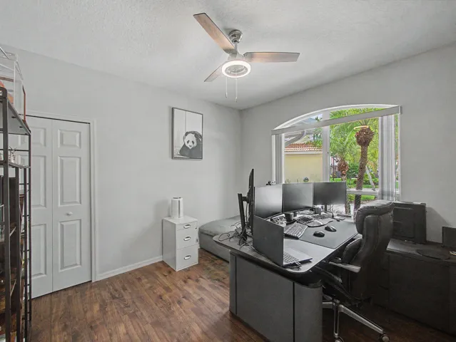 Bedroom 4/Office
