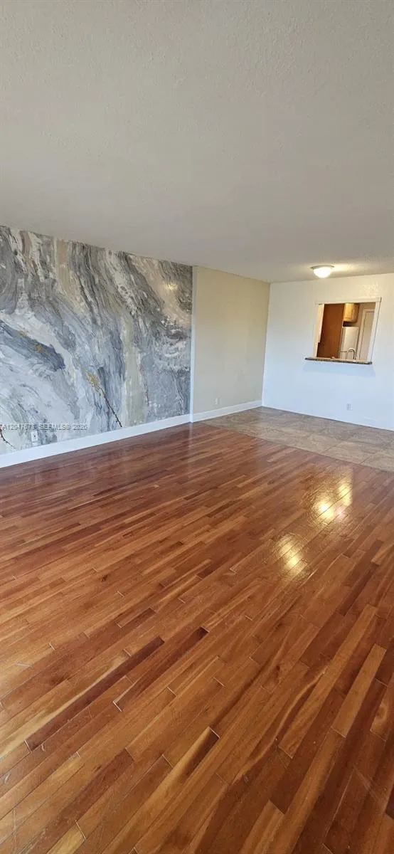 LIVING DINING