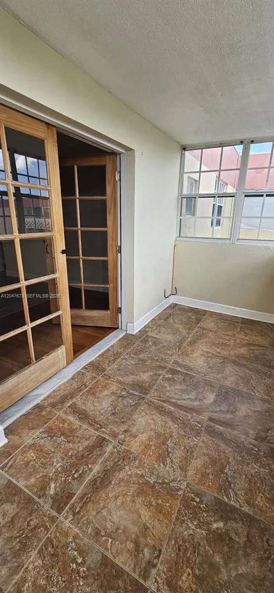 ENCLOSED BALCONY