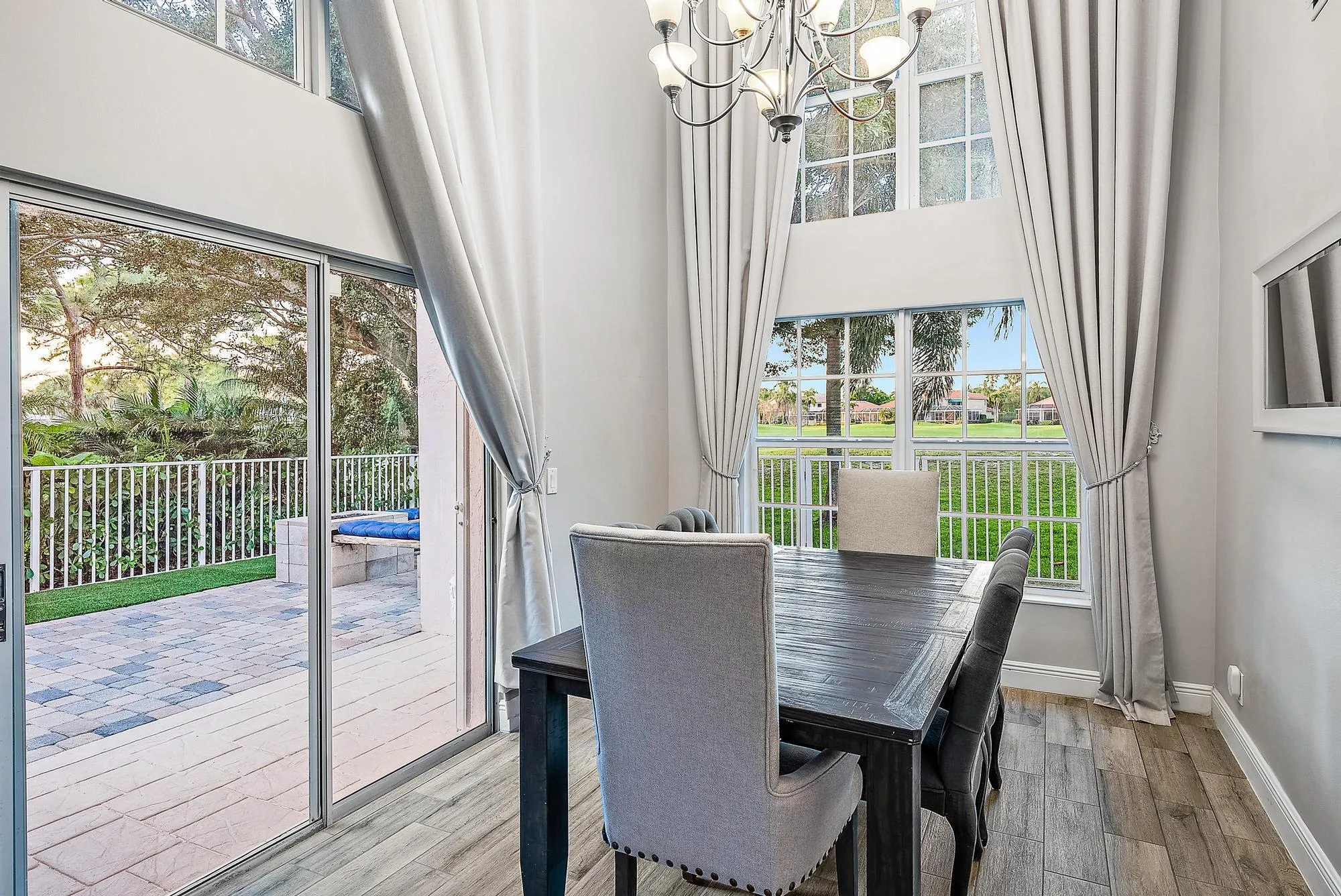 Dining space overlooking the Palmer course