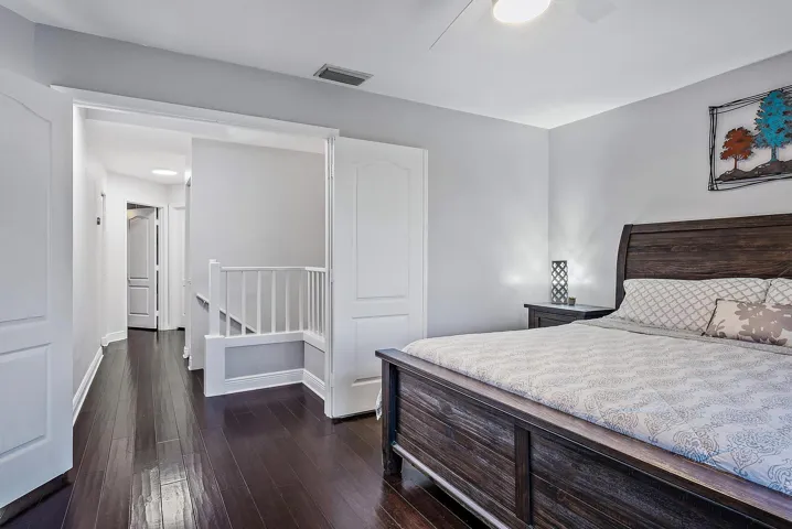 Primary suite view to hallway