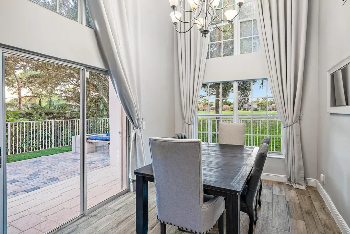 Dining space overlooking the Palmer course