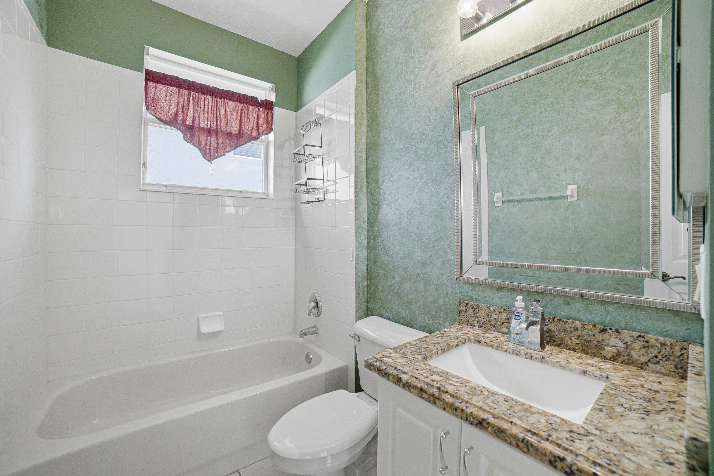 Property photo 28
