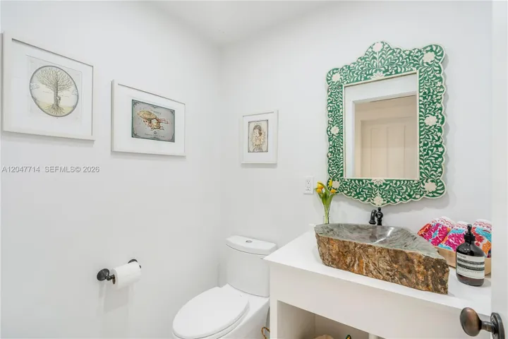 Photo 45