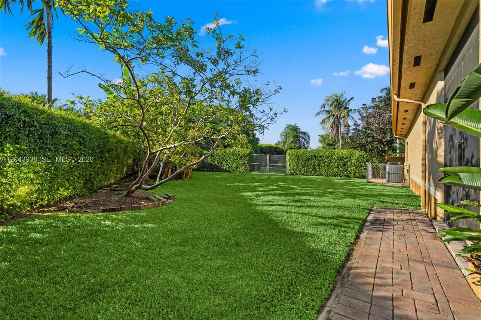 Property photo 85