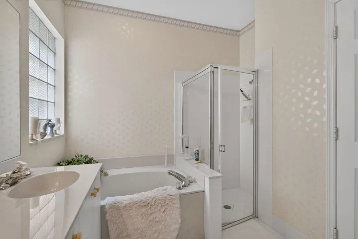 39-web-or-mls-6621-5236