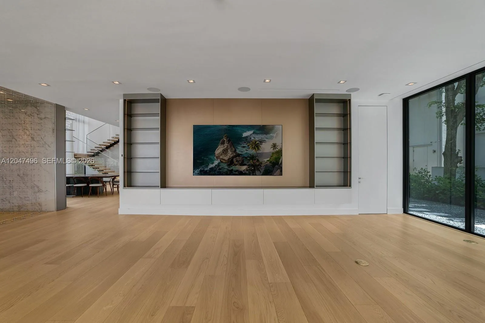 Property photo 35
