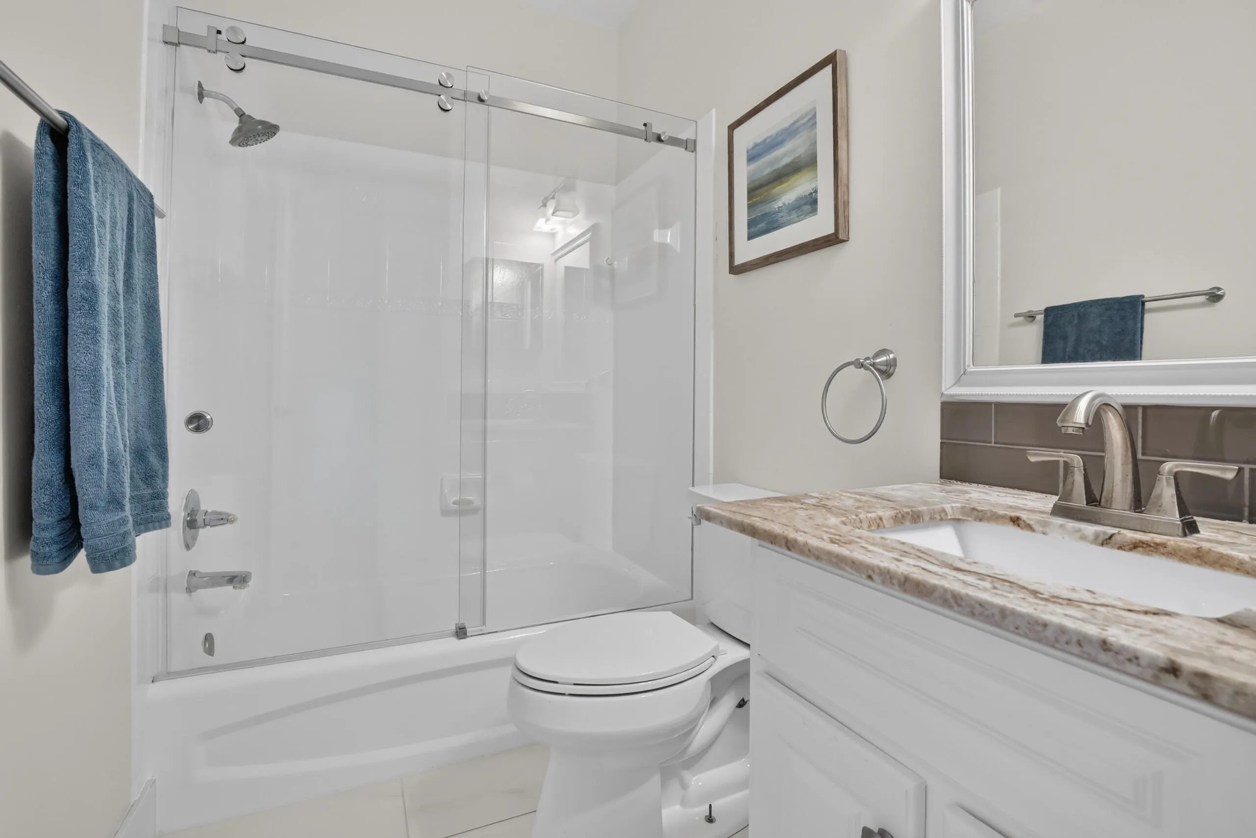 1st floor full bathroom