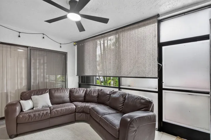 25-web-or-mls-3331 -4777