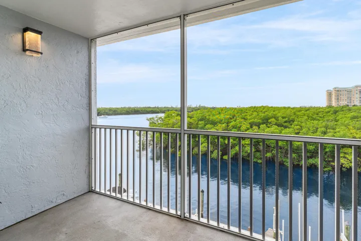 Balcony view of Intracoastal